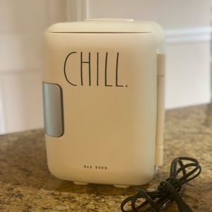 EUC Rae Dunn mini frig